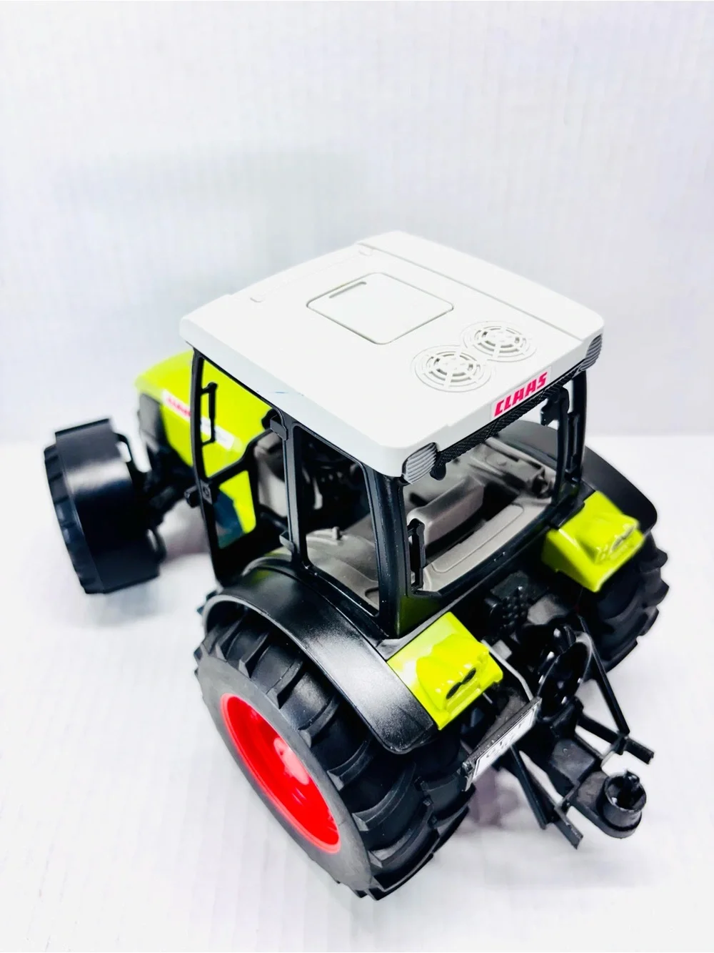 Bruder CLAAS Nectis 267 F Toy Tractor (Missing Parts)